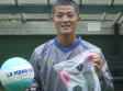 【得点王 寺田 圭佑さん (INTEREST)】<BR><BR>厳しい先輩からパスを出せ、という強い要求に負けずゴール量産しました! Highslide JS