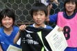 【MVP 平井 颯馬 (Mixブルー)】<BR><BR>後ろでさばきながらも決勝戦は自ら持ち上がり豪快な決勝ゴールゲット! Highslide JS