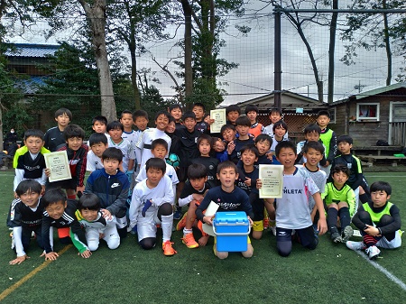 【全体写真】<BR><BR>4月から6年生!小学校最後の年、活躍を期待しています Highslide JS