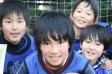 【優秀選手 野崎 玲央くん (FC青パン)】<BR><BR>周りをよく見ていてプレーに落ち着きがあります Highslide JS