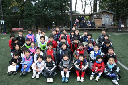 【全体写真】<BR><BR>寒かったけどみんな元気いっぱいがんばりましたね! Highslide JS