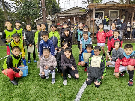 【全体写真】<BR><BR>いよいよ6年生!小学生最後の1年、しっかりやりきろう! Highslide JS
