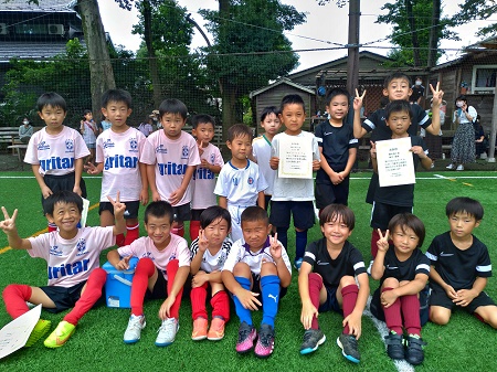 【全体写真】<BR><BR>たくさん試合ができて楽しかったね! Highslide JS